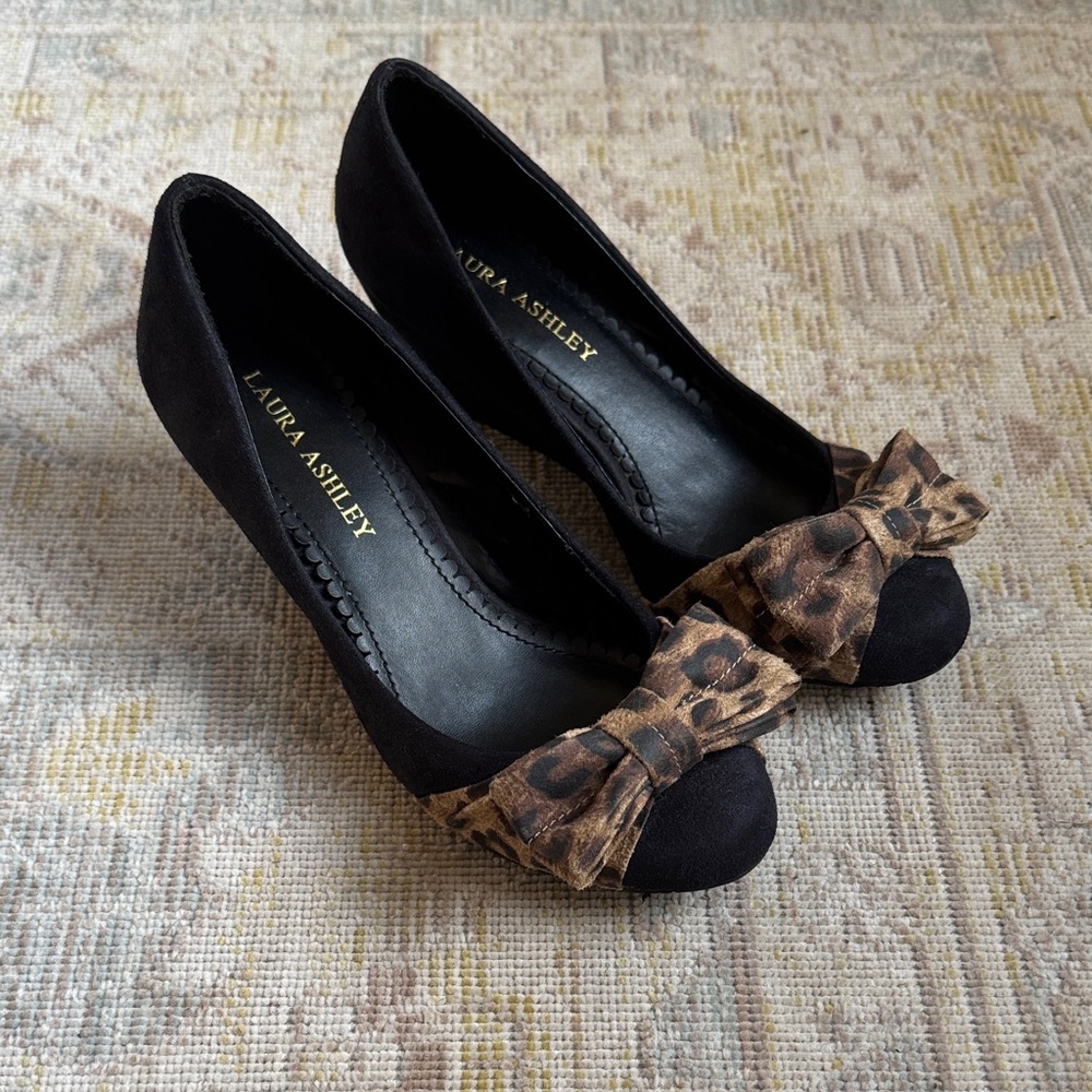 Laura Ashley Black Pumps with Leopard-Print Bow